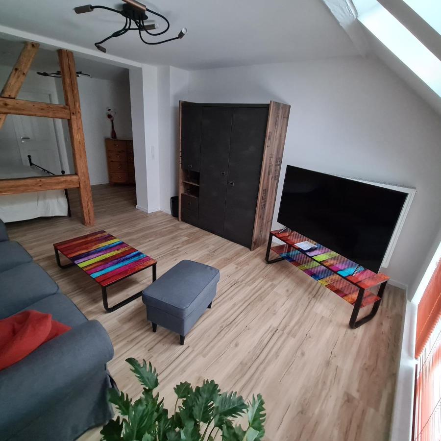 Gaestezimmer Treuen - Bed & Breakfast Extérieur photo