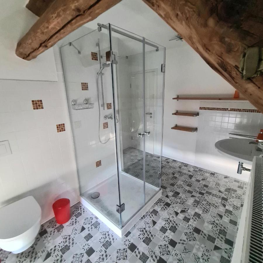Gaestezimmer Treuen - Bed & Breakfast Extérieur photo