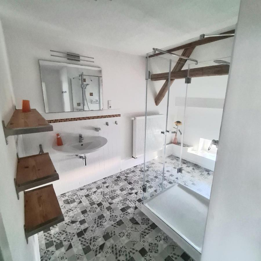 Gaestezimmer Treuen - Bed & Breakfast Extérieur photo
